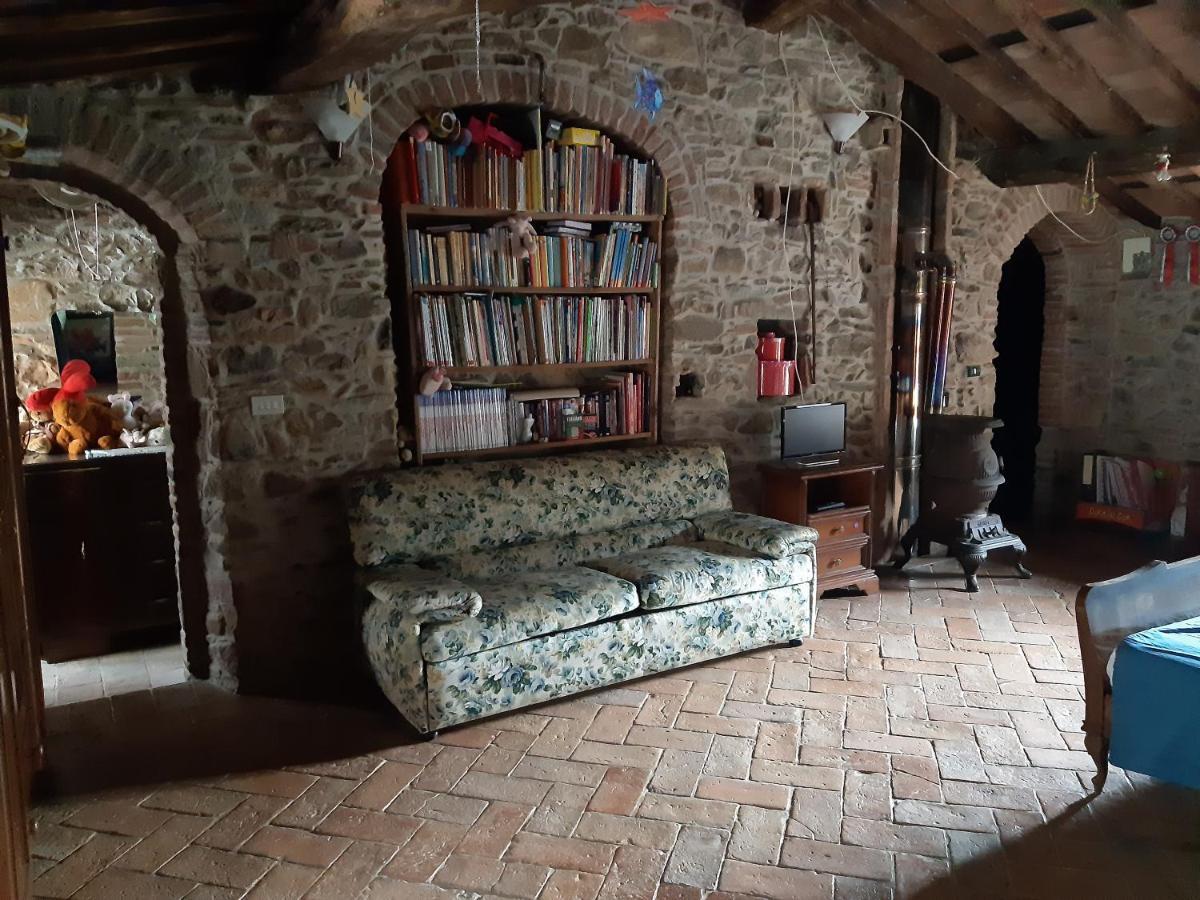Agroturismo Attic With Balcony At Del Capo Capannori